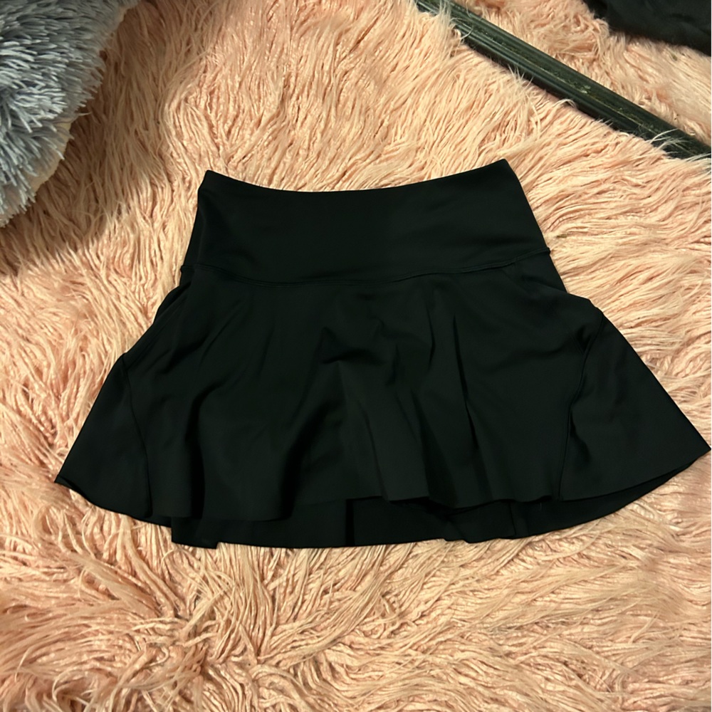 Black XS Athleta tennis or running skort